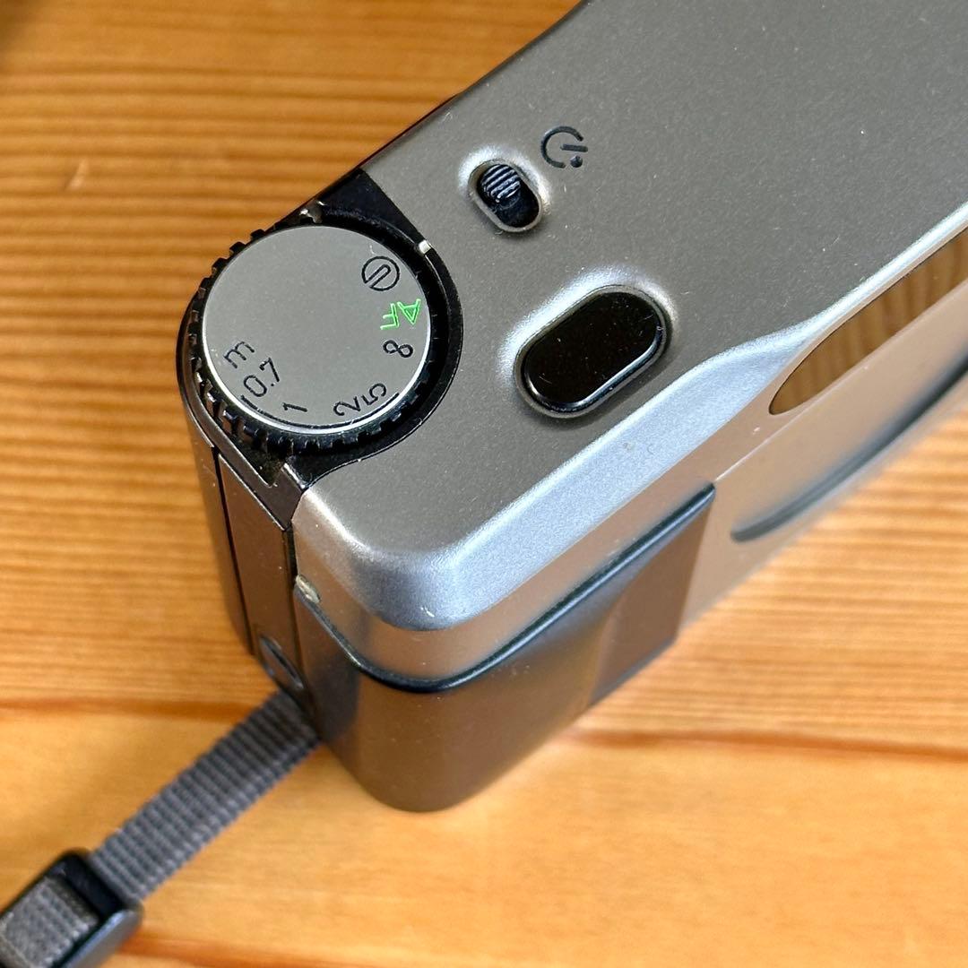 【ジャンク品　箱付き】CONTAX T2 コンパクトフィルムカメラ