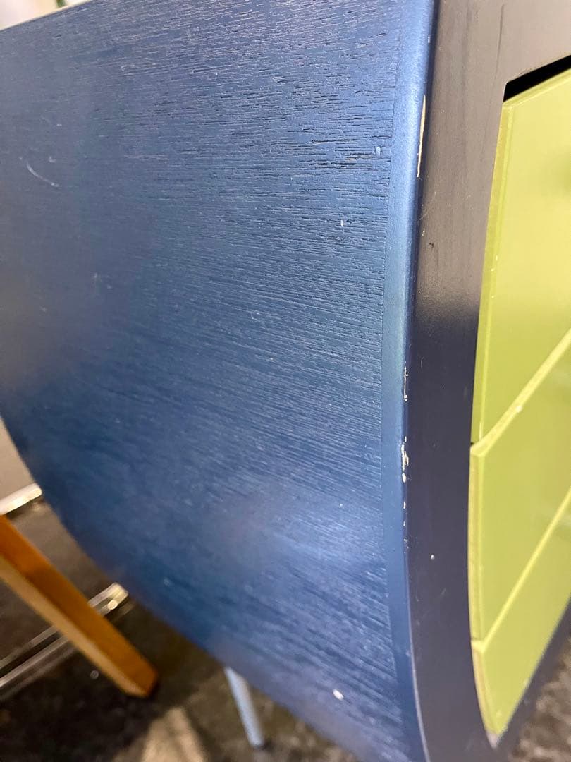 kazu8tami！　　　　　　レトロ調 3段 チェスト デザイン良し！