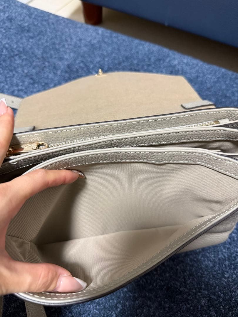 FURLAショルダーバッグ