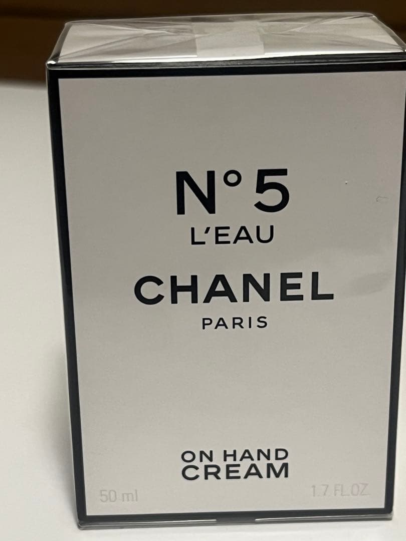 最終値下げCHANEL N°5ハンド&ボディクリーム　日焼け止めジェルクリーム