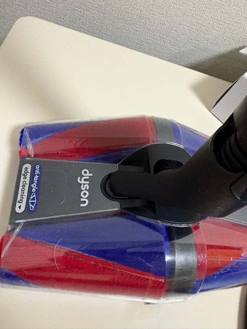 掃除機・クリーナー Dyson Pencilvac Fluffycones SV50FC