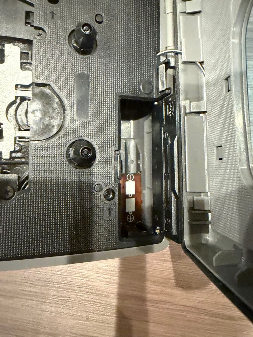 ジャンク品 Sony WM-FS191 Sports Walkman