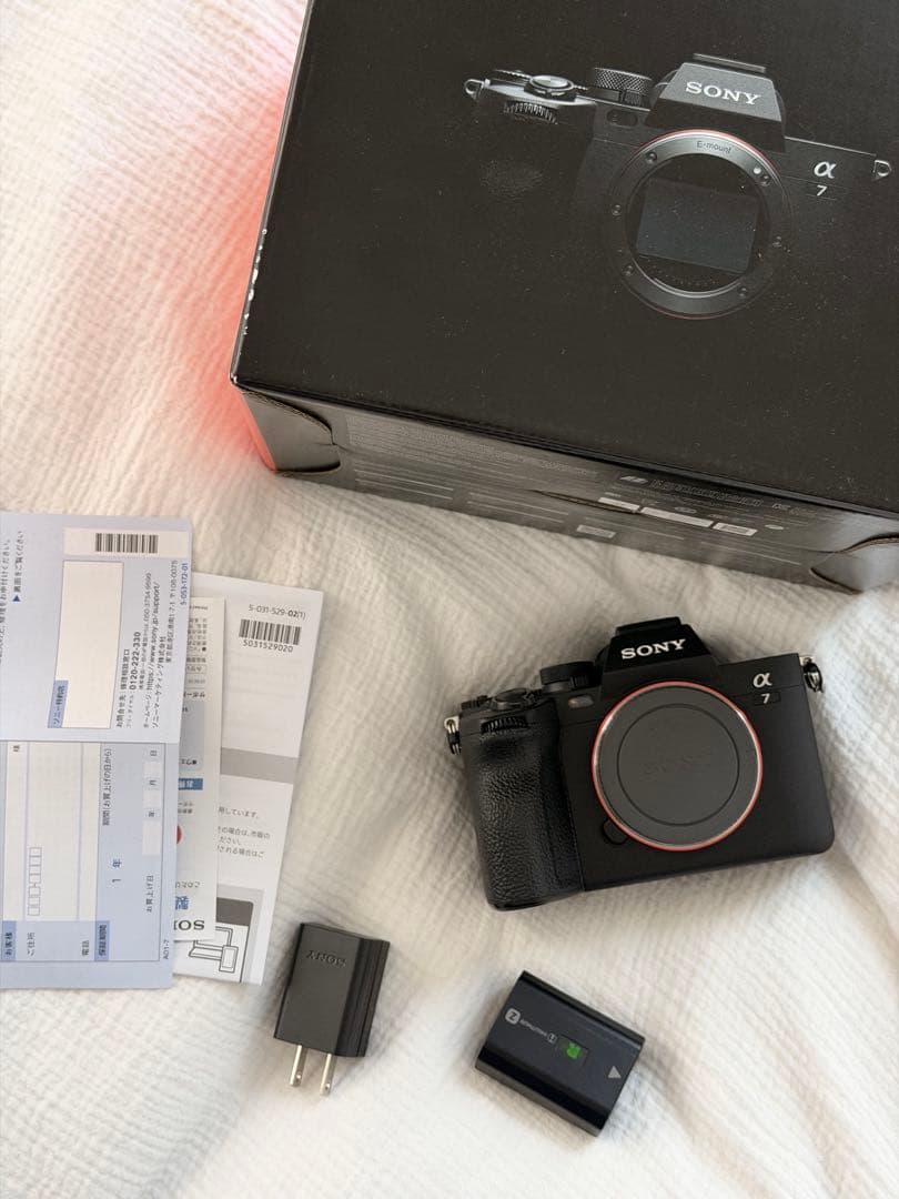 しろくろ❗️SONY α7Ⅳ a74 a7ⅳ ソニー　ミラーレス　ボディ