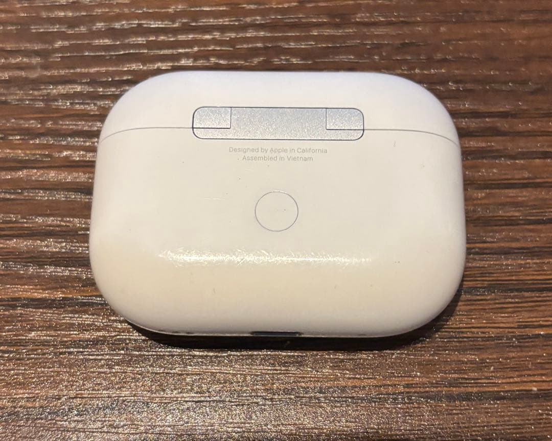 AirPods Pro2 本体、ケース