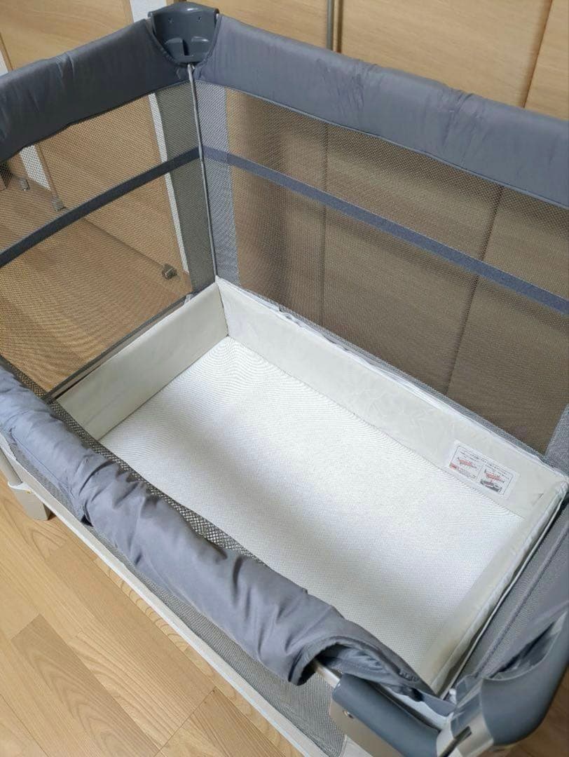 ココネルエアーAB　グレーベアー　ベビーベッド　ベビーサークル