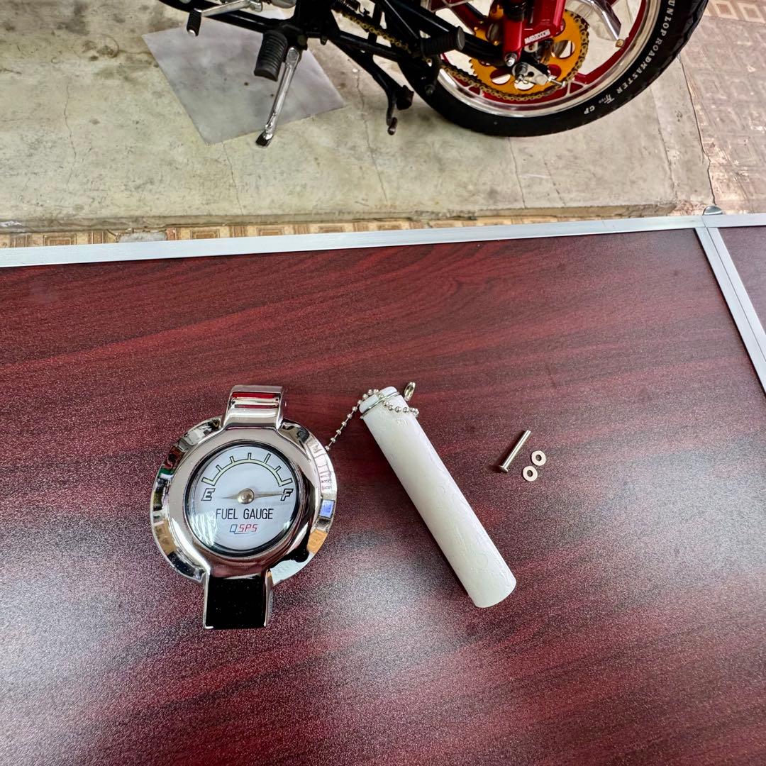 希少！ 新品 CB400F CB250T ゲージ付き タンク キャップ　朝日電装