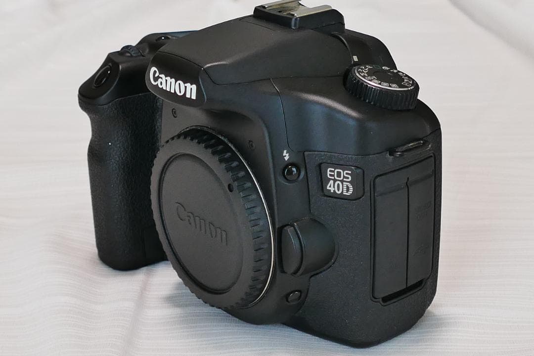 外観美品 CANON EOS 40D レンズ付き