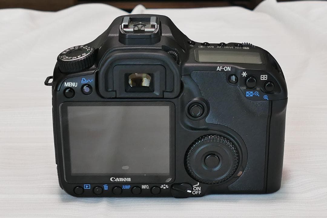 外観美品 CANON EOS 40D レンズ付き