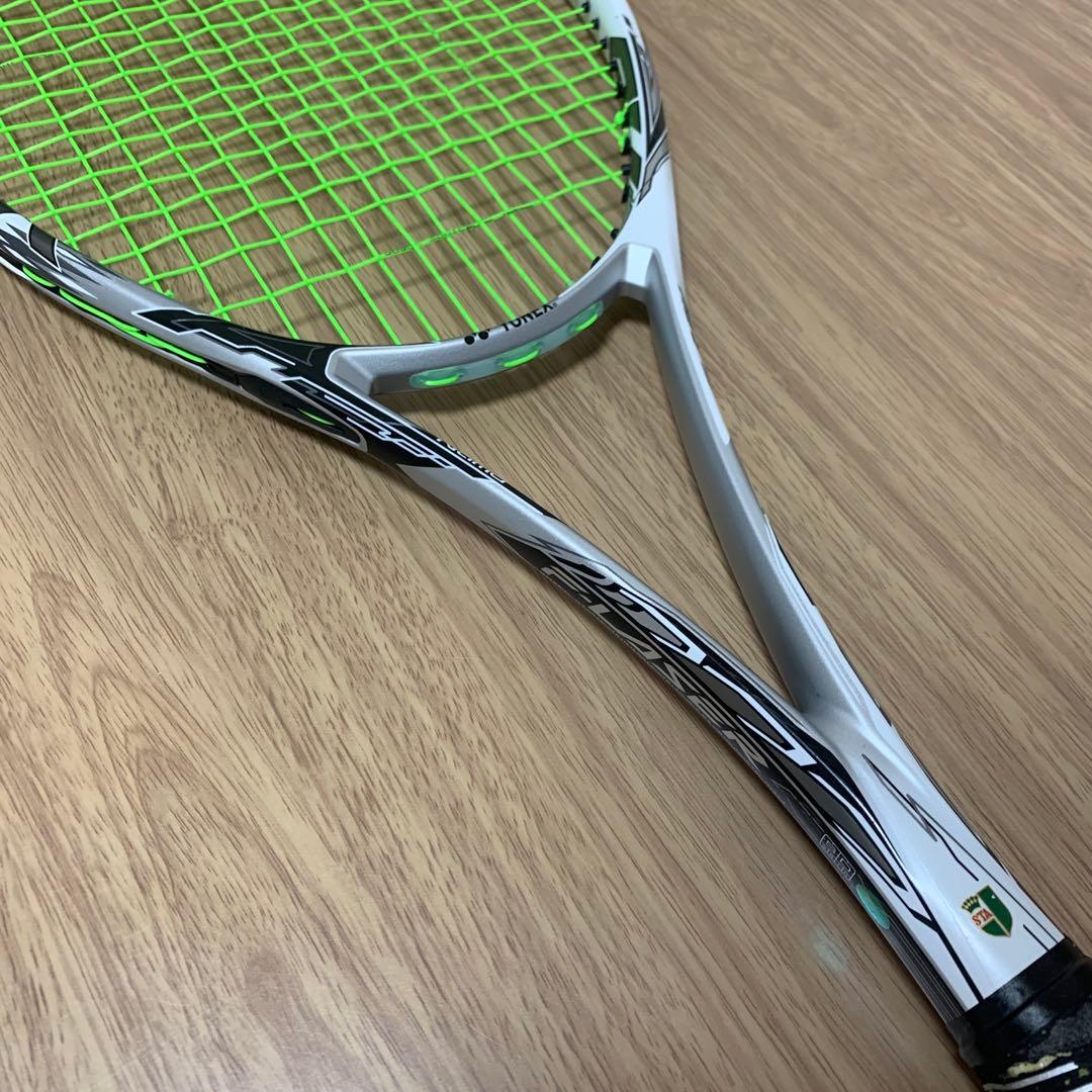 YONEX エフレーザー 9V ケース付