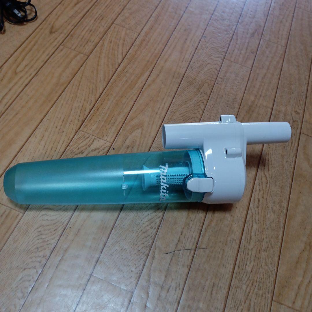 マキタ18V充電式クリーナCL−182FD純正バッテリ、急速充電器、サイクロン付