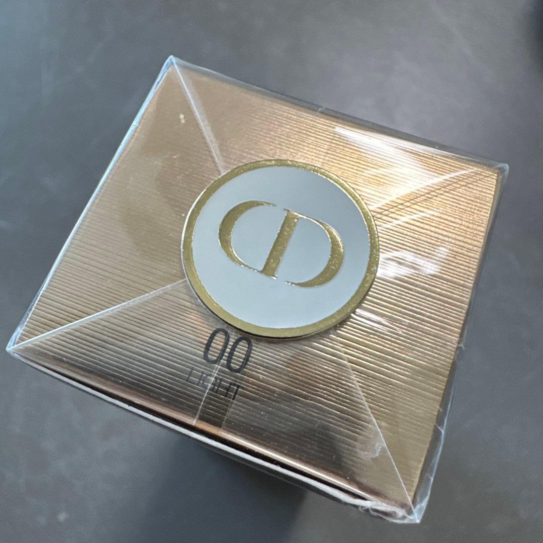 プレステージ　ホワイトルプロテクター　UVミネラルBB 00