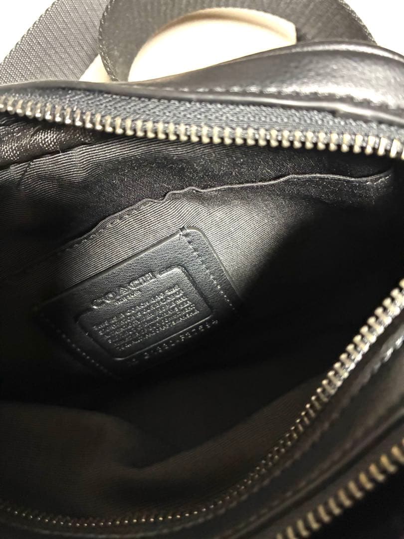 新年特割COACH ブラック レザー ショルダーバッグ　ヘタリなし