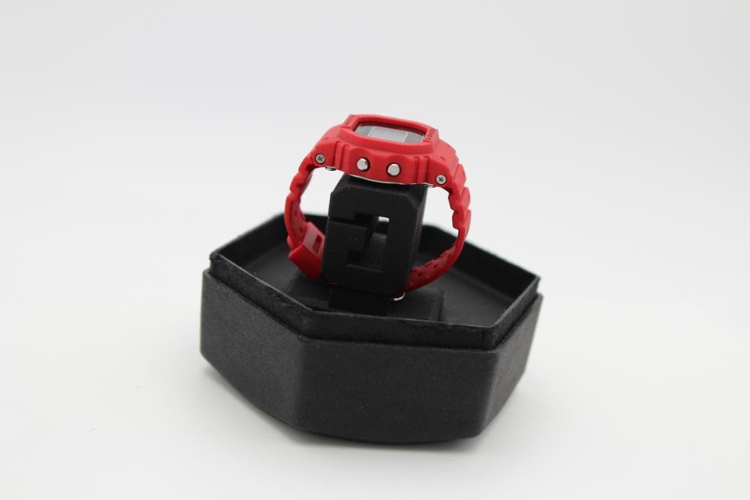 CASIO G-SHOCK DWN-5600-1JR リングウォッチ レッド