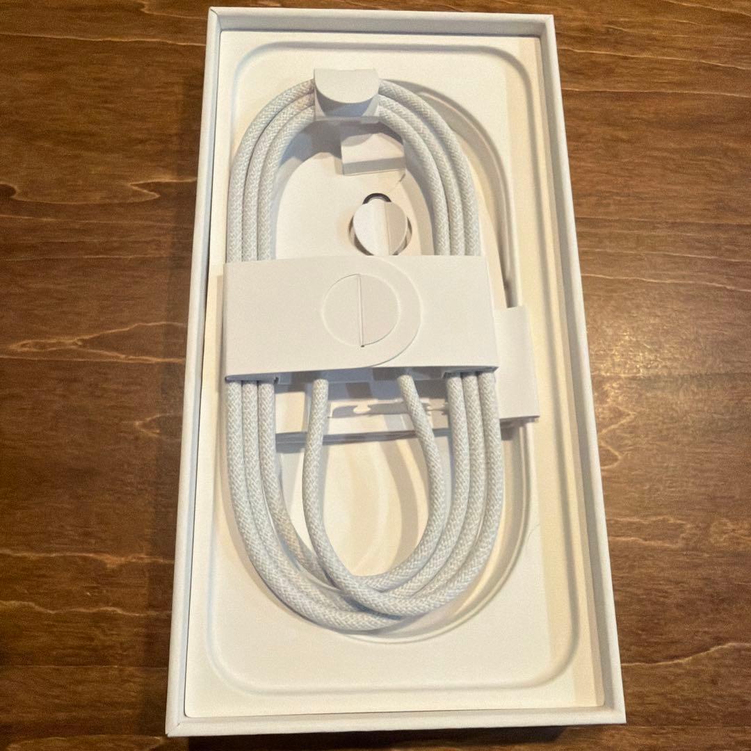 iPhone16e 128g ブラック　バッテリー99% 24時間以内発送