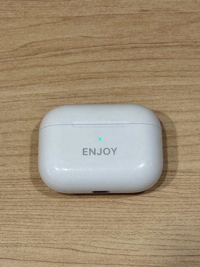 AirPods Pro本体 充電ケース付き ホワイト