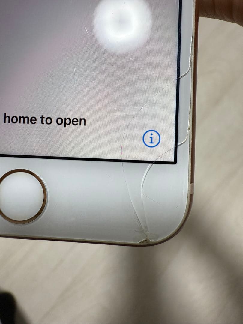 Apple iPhone 8 ピンクゴールド 本体　68GB