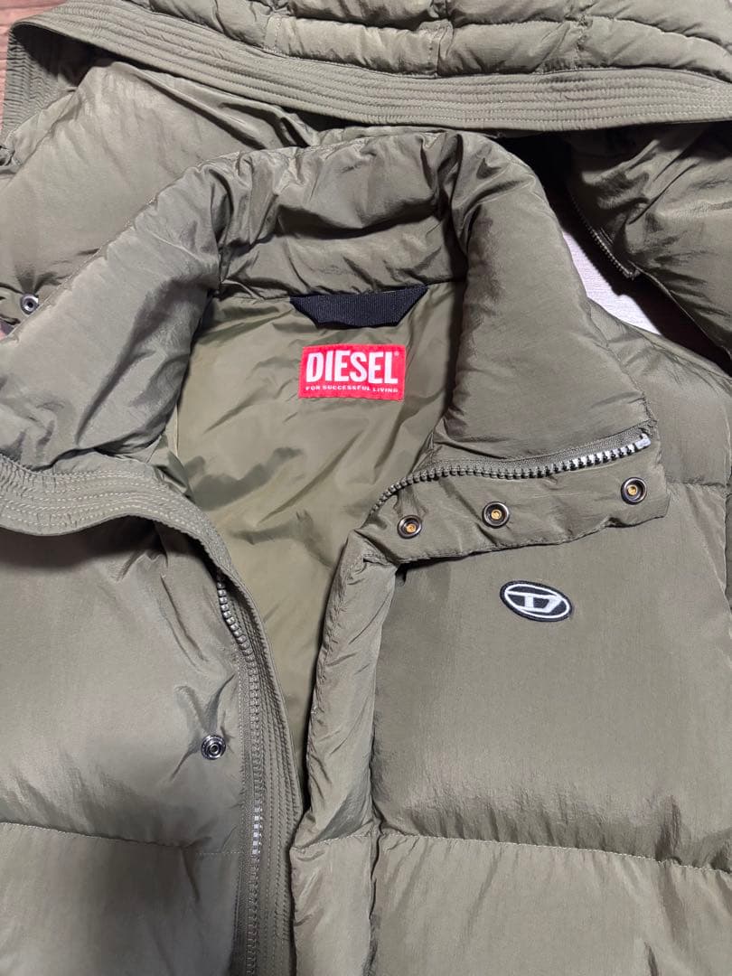 美品) DIESEL オリーブ　ダウンベスト　48(L相当)