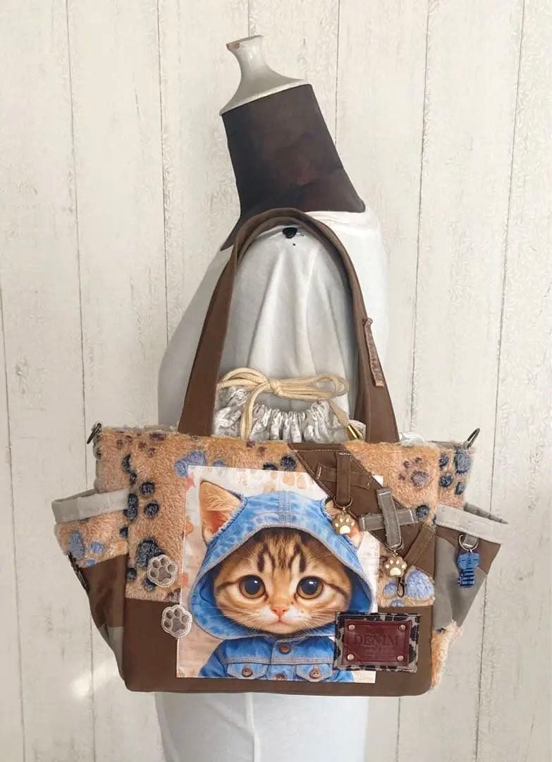 デニムリメイクバッグ　猫　肉求