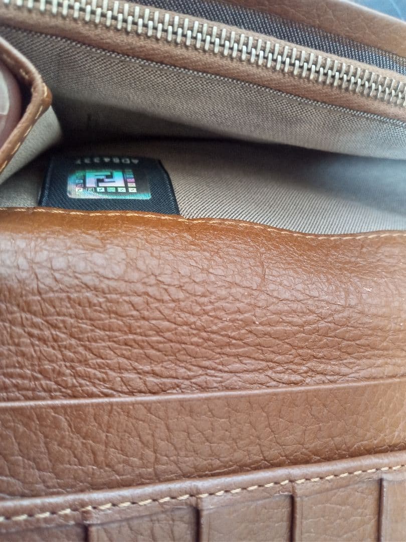 フェンディ　ズッキーノチャーム付き長財布