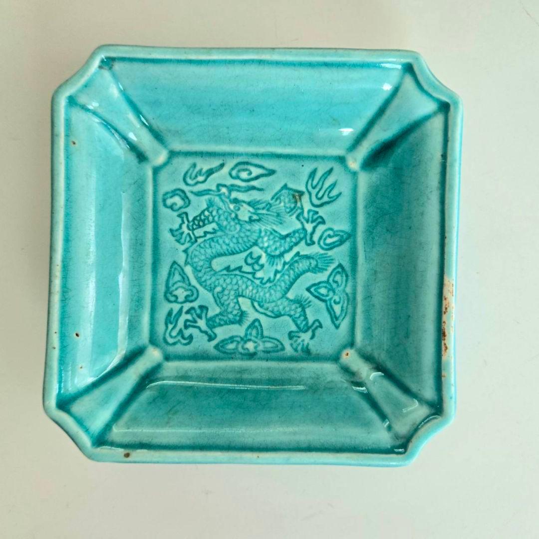 チョウ様のM-1255 珉平焼 角切り皿４客