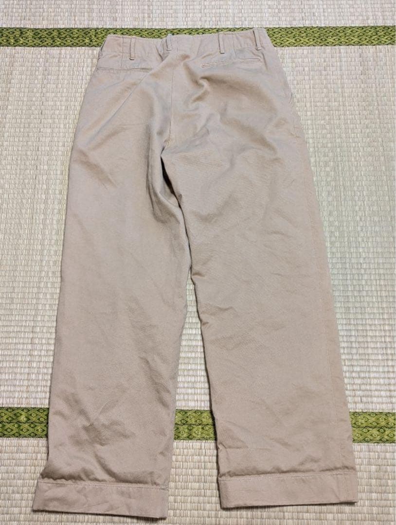 アットラスト チノパン30 ベージュ ブッチャープロダクツ