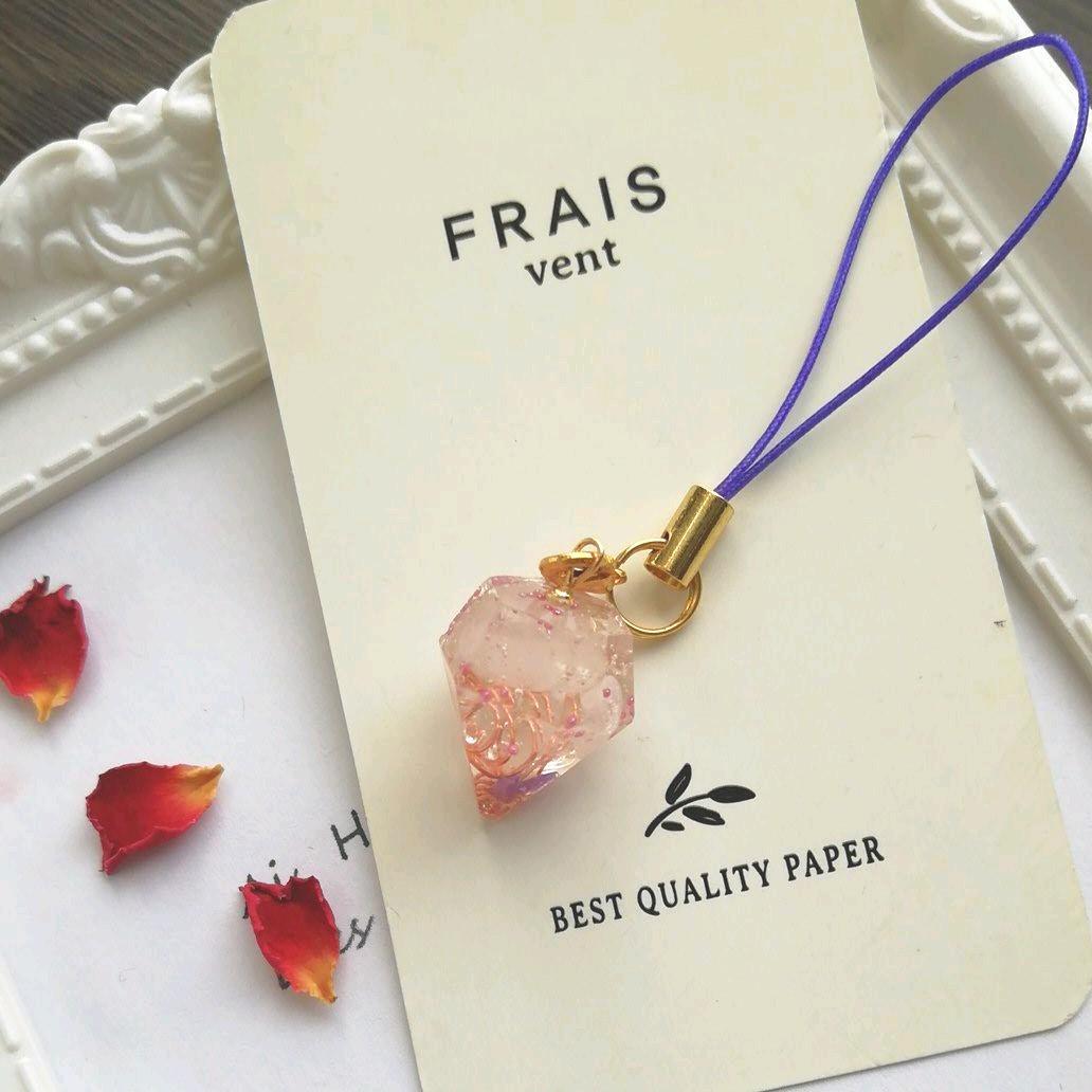 オルゴナイト　ストラップ　アメジスト　水晶　キーホルダー　携帯　レジン　鉱物