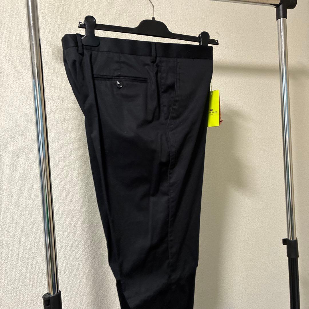 エトロ　黒 スラックス タグ付き　56サイズ