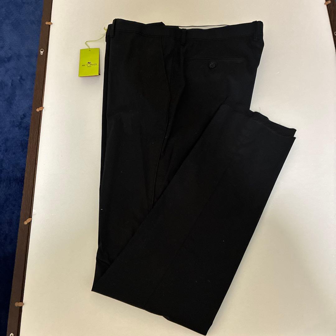 エトロ　黒 スラックス タグ付き　56サイズ