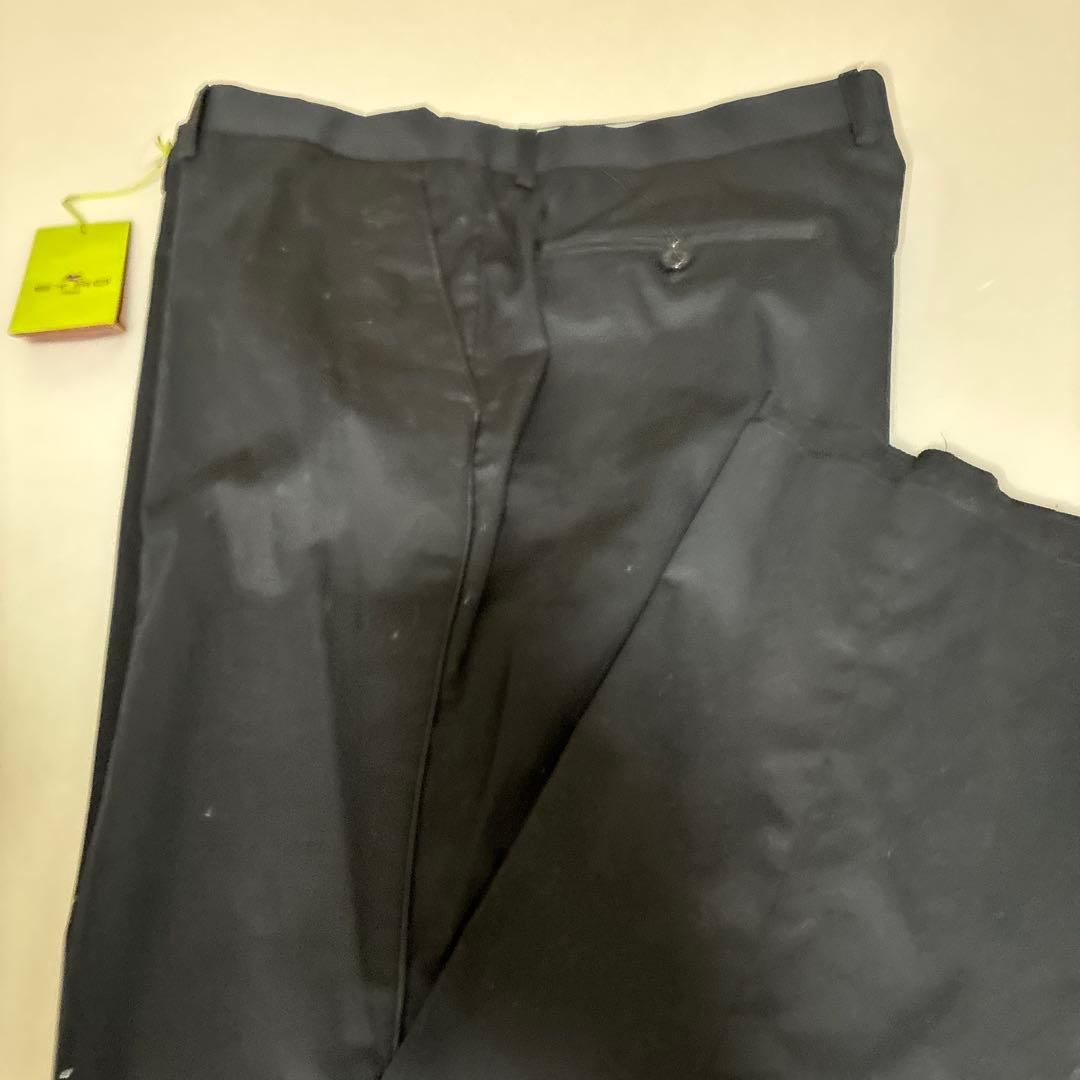 エトロ　黒 スラックス タグ付き　56サイズ