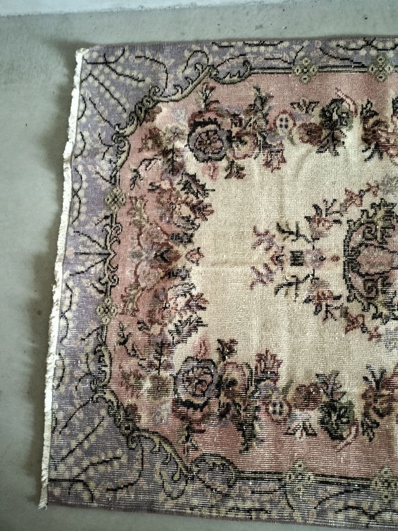 くすみピンクとグレーのヴィンテージトルコラグ　石田ゆり子さん　No.664