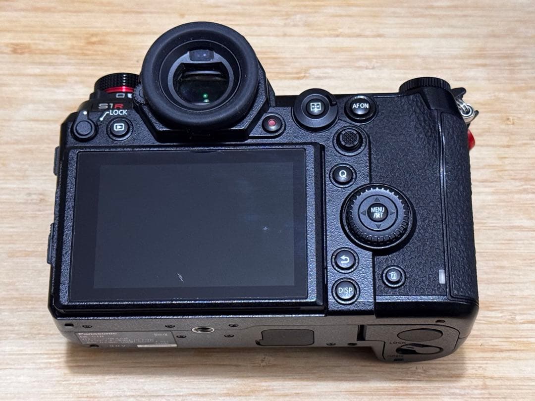 Panasonic LUMIX S1R ミラーレスカメラ