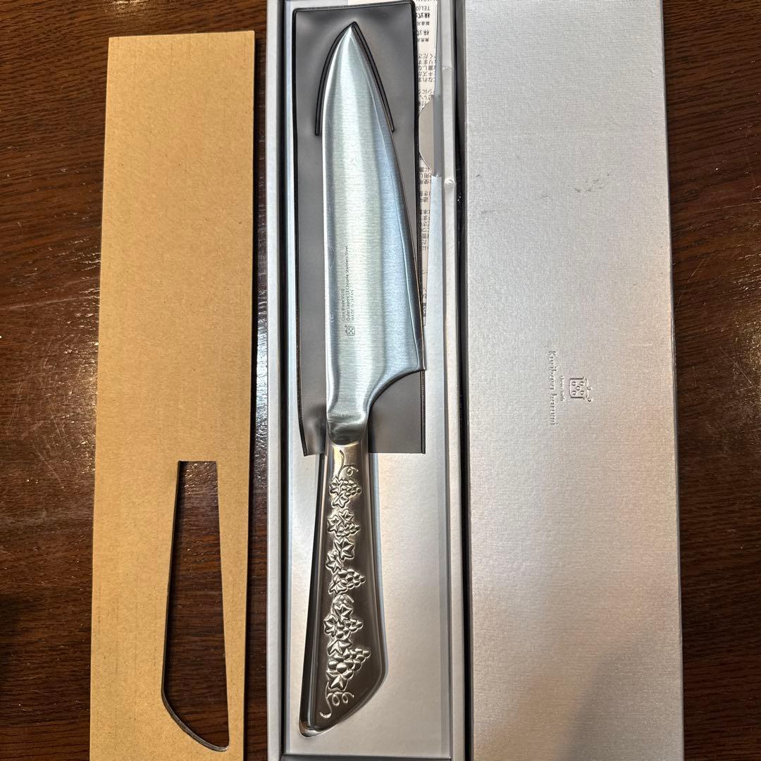 栗原はるみ　複合材ぶどつ柄キッチンナイフM