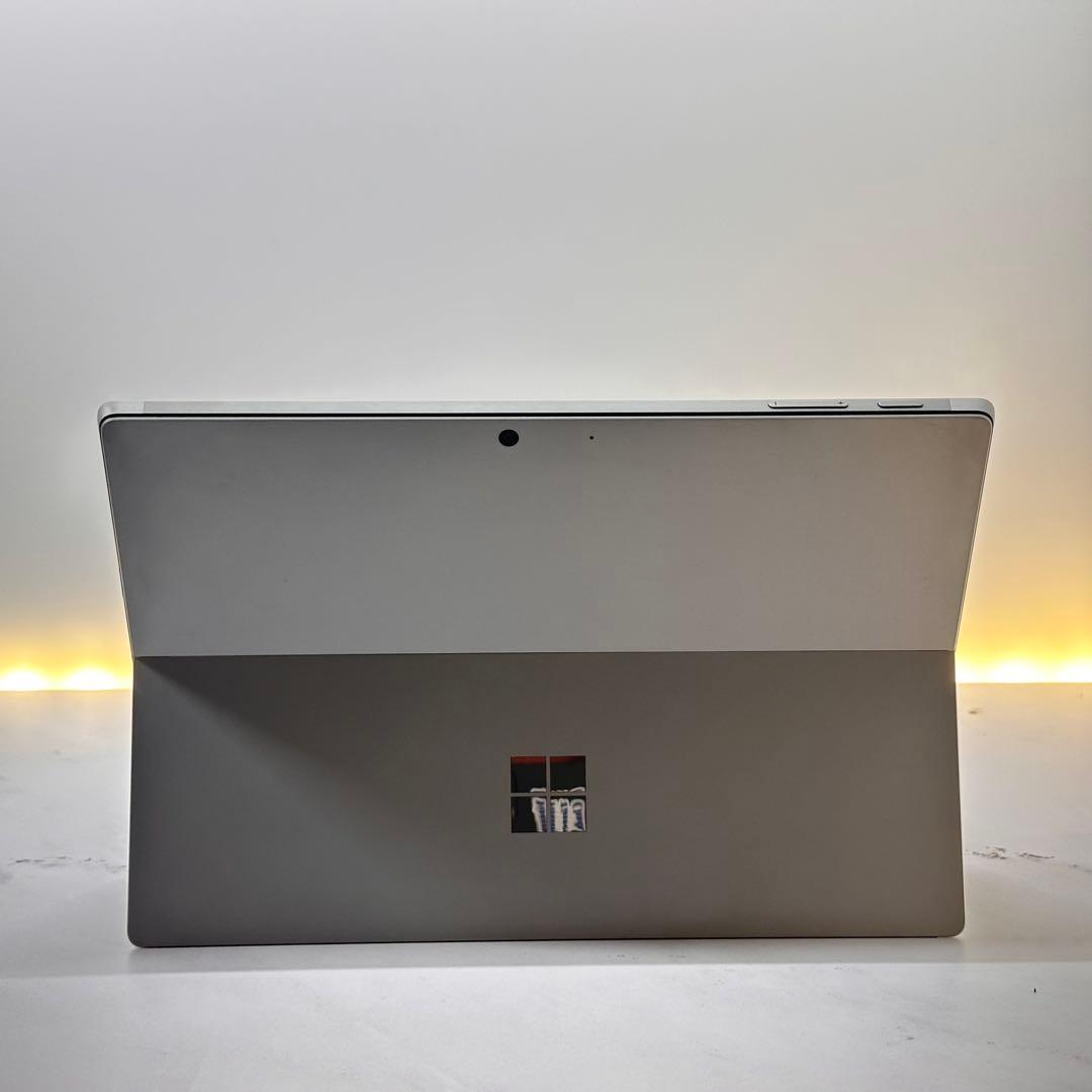 【準新品】Surface Pro 7+ Core i5/8/128