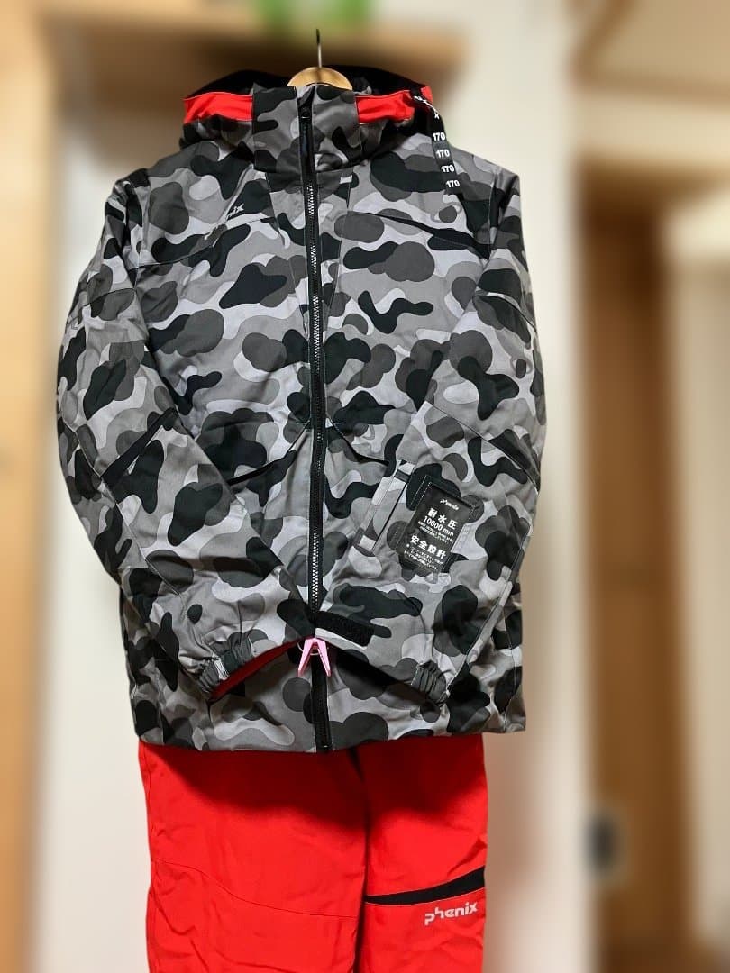 Phenix 未使用　迷彩柄 スキーウェア上下セット170cm