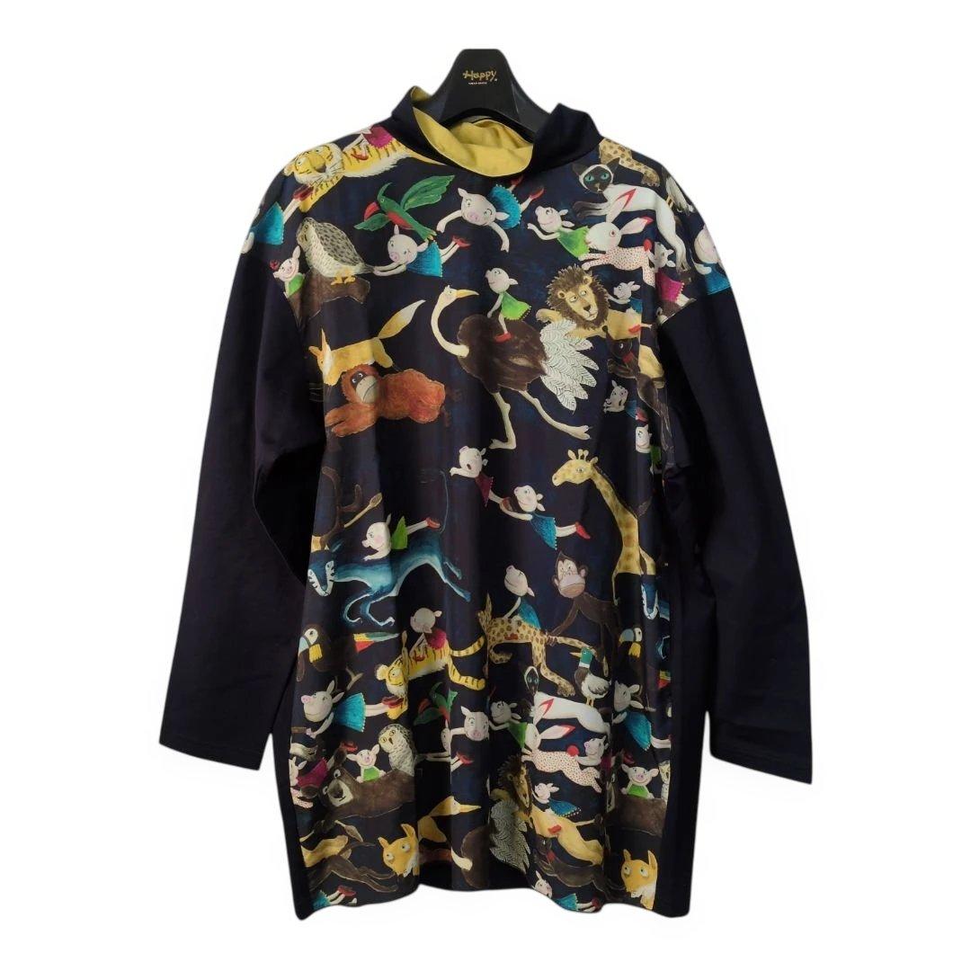 99mamaです。オレボレブラ♥️ぶたさんカラフル動物プリントネイビー