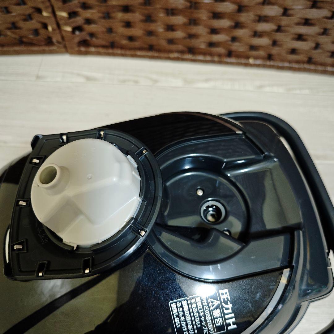 【送料込】象印 圧力IH炊飯ジャー 炊飯器 2022年 NW-TB10 5.5合