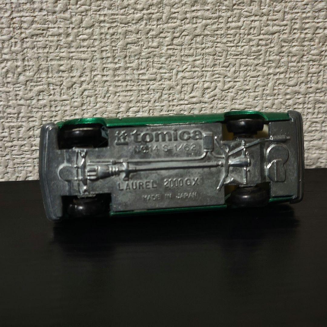 TOMICA　トミカ　日産ローレル2000GX　1Aホイール　箱付き