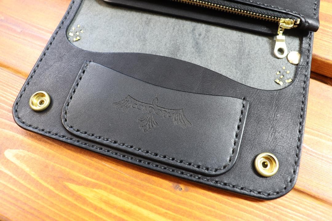 ☆フラワー　スタッズロングウォレット　☆