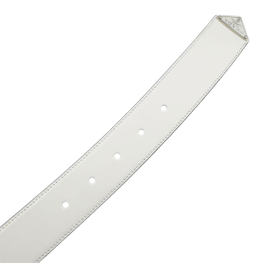 未使用級◇プラダ レザー トライアングルロゴ 三角プレート ホワイト ベルト