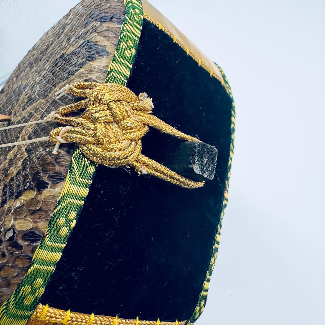 三線 本皮使用 蛇皮張り 沖縄伝統楽器　収納袋・木箱付　現状品　ジャンク