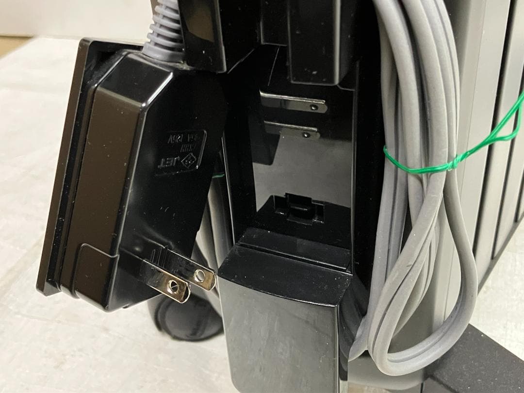 ★美品★デロンギ　マルチダイナミックヒーター（10～13畳）MDHU15-PB