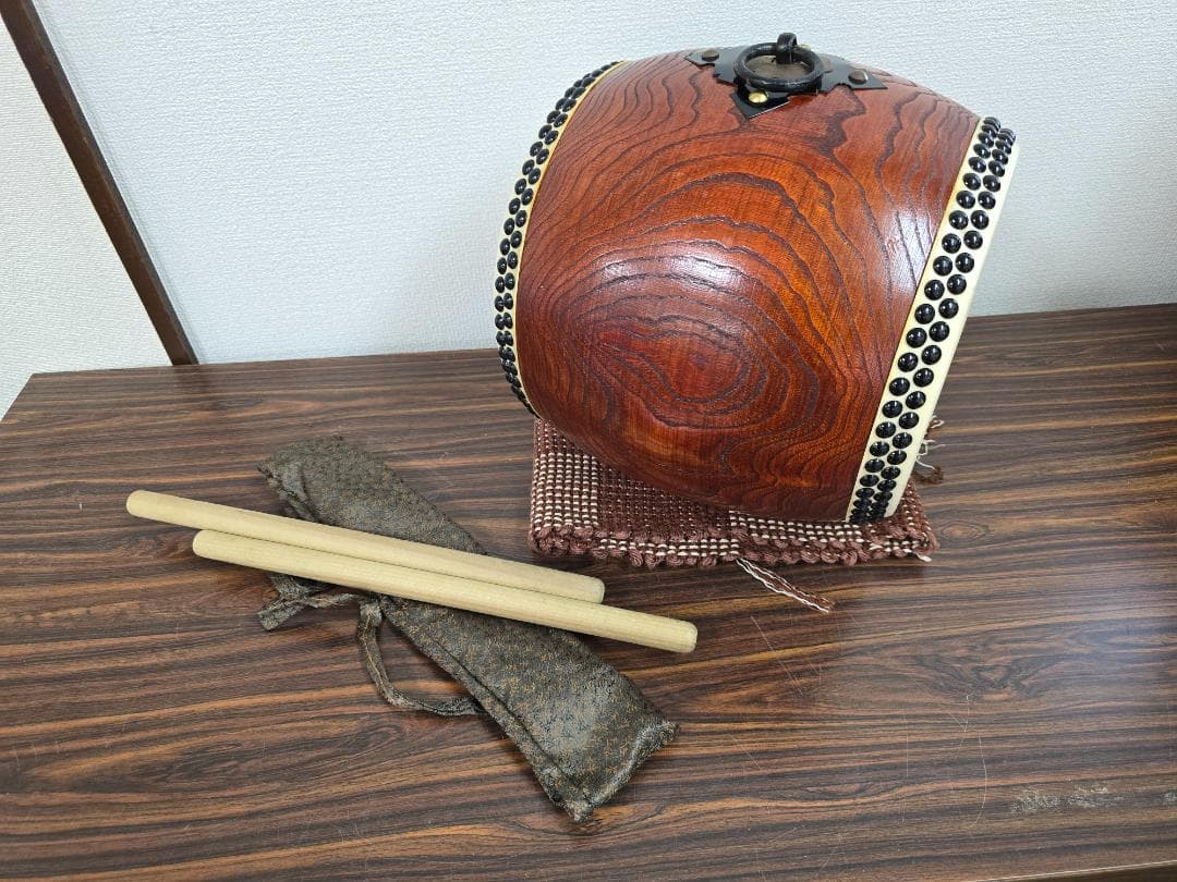 和太鼓とバチ