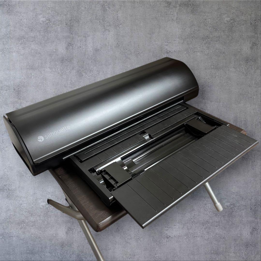 【ほぼ未使用】シルエットカメオ5スターターセットCAMEO5silhouette