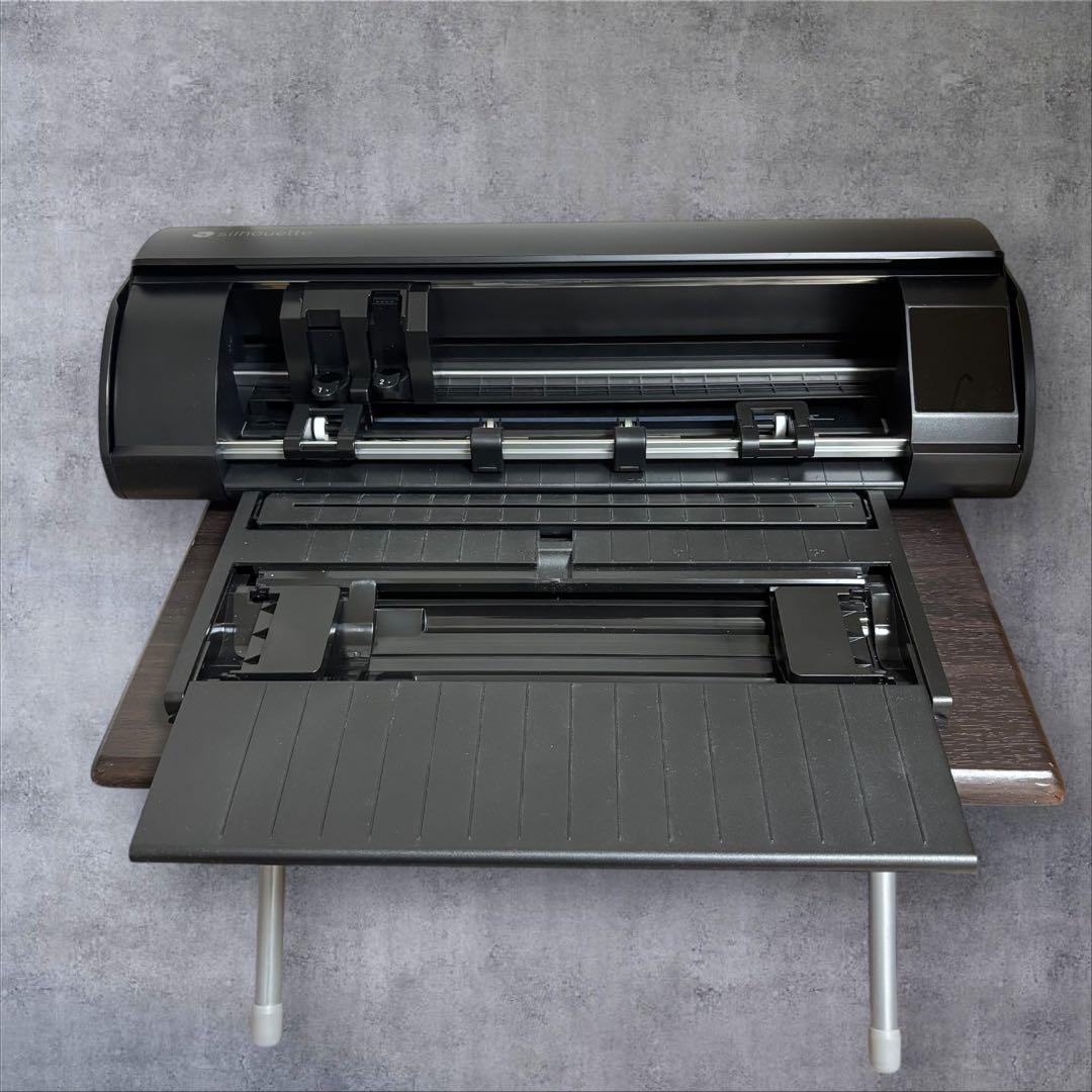 【ほぼ未使用】シルエットカメオ5スターターセットCAMEO5silhouette