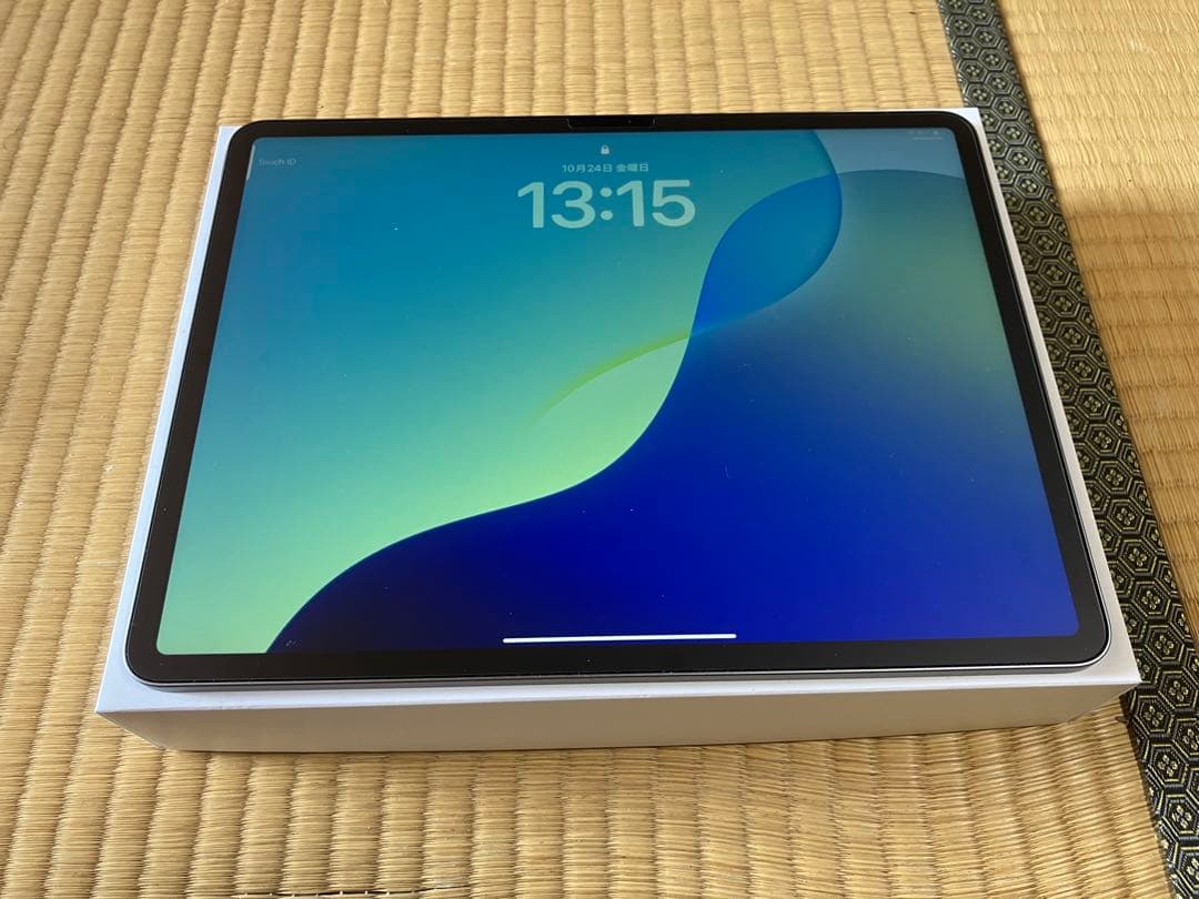 iPad Air 13インチ M2 スペースグレイ Wi-Fi 256GB