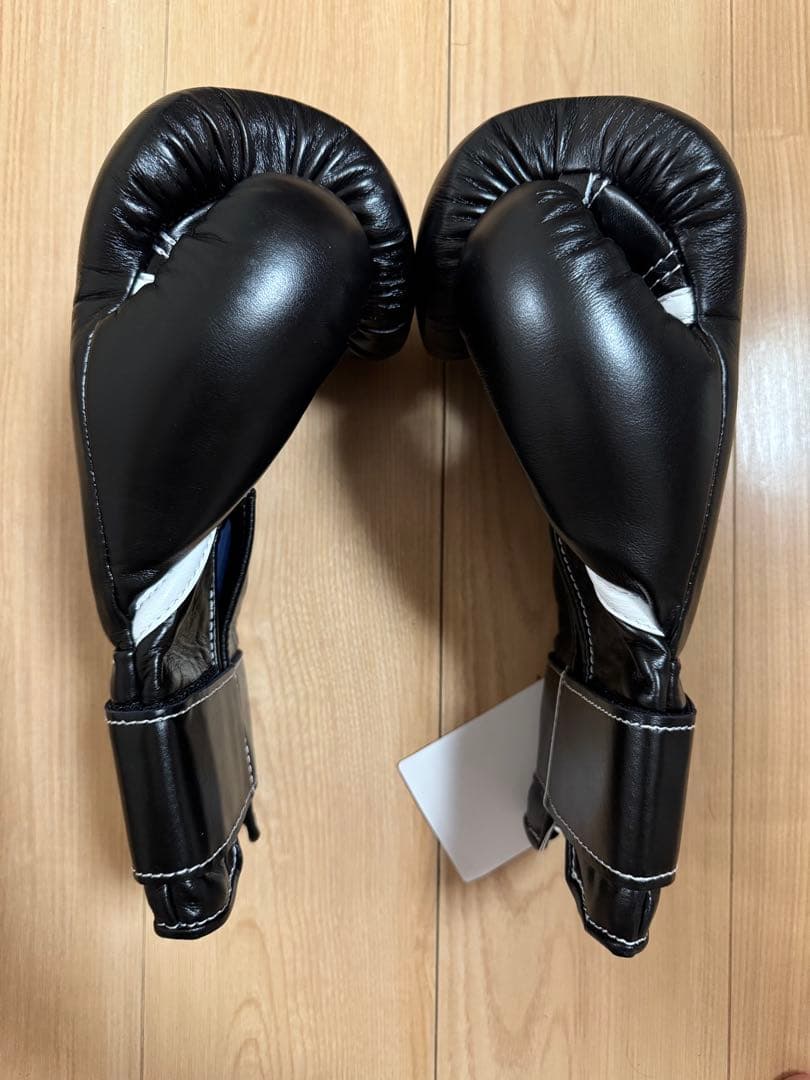 Winning ウィニング　ボクシンググローブ 14 oz ブラック　新品未使用