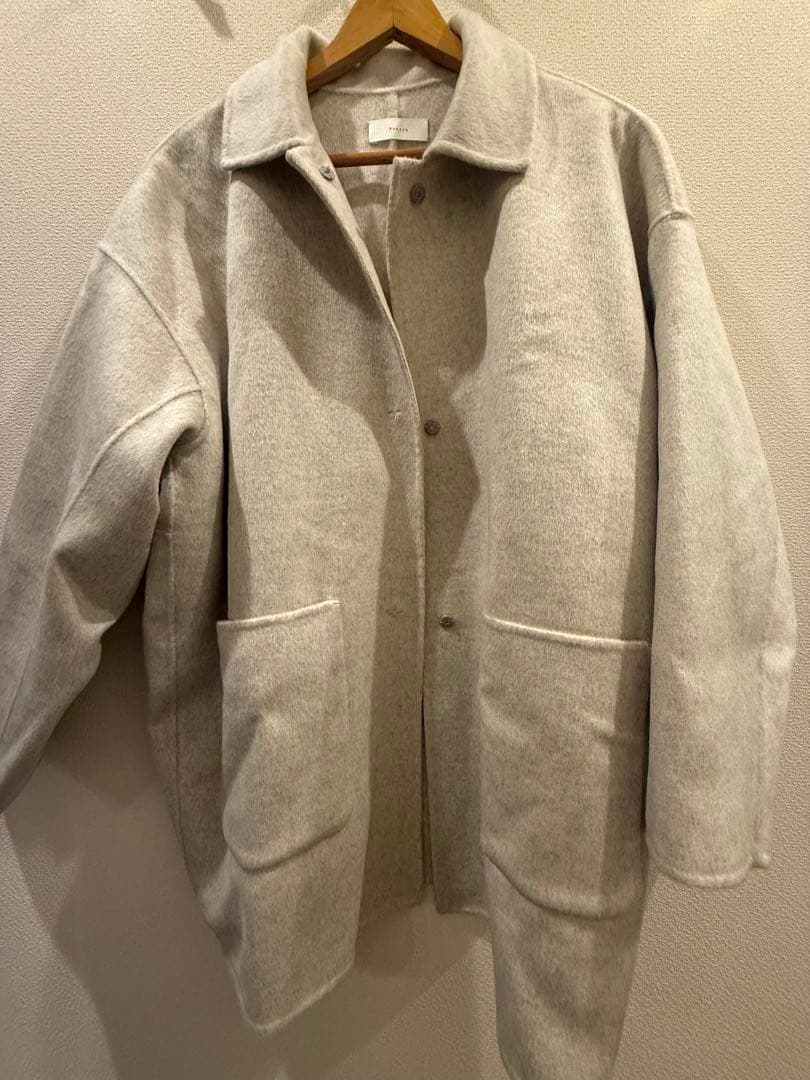 Kagure かぐれ　ウールステンカラーショートコート　オートミール