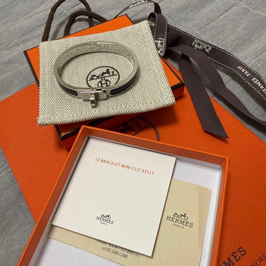 moca⭐︎新品未使用エナメルブレスレット 《ミニ・クリック・ケリー》