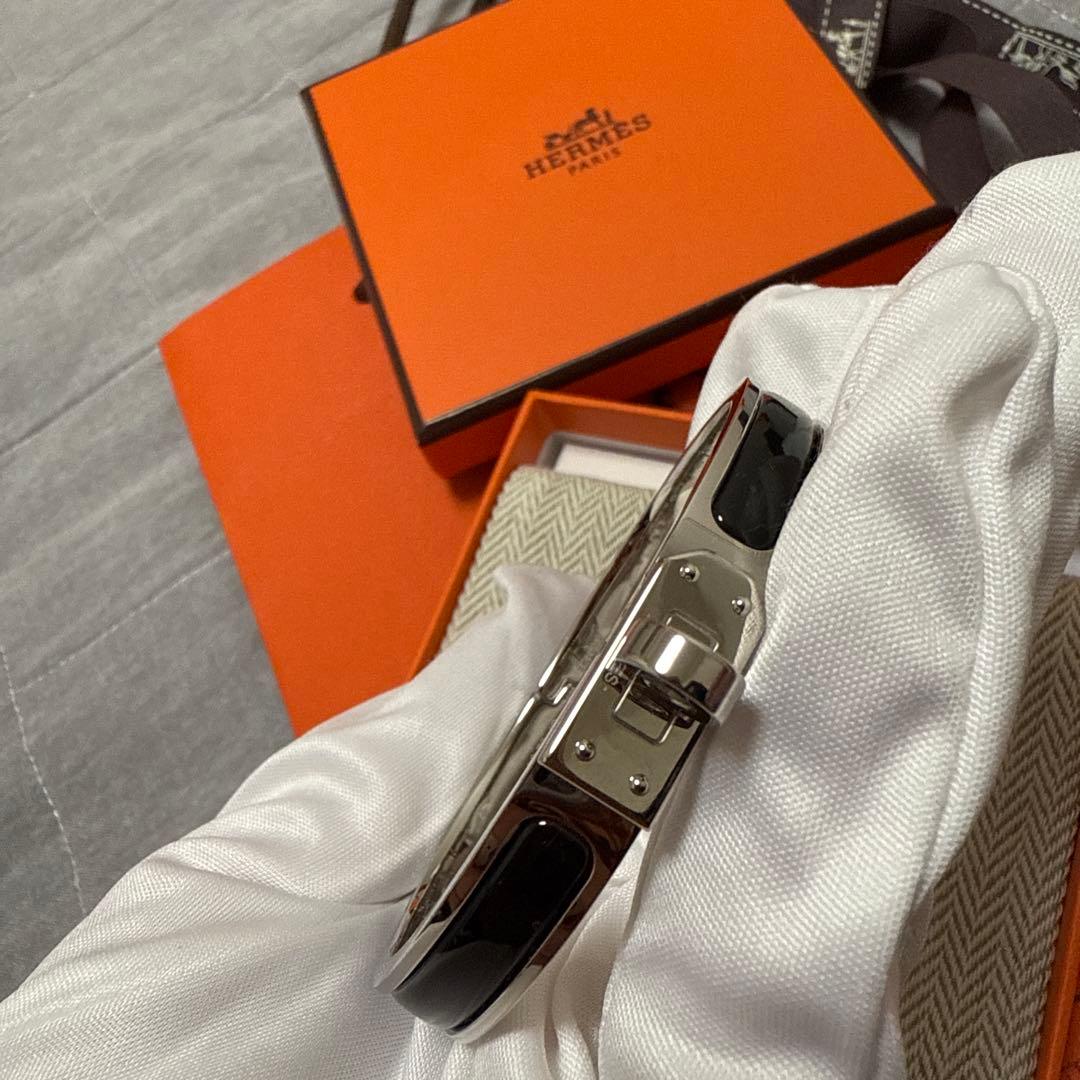 moca⭐︎新品未使用エナメルブレスレット 《ミニ・クリック・ケリー》