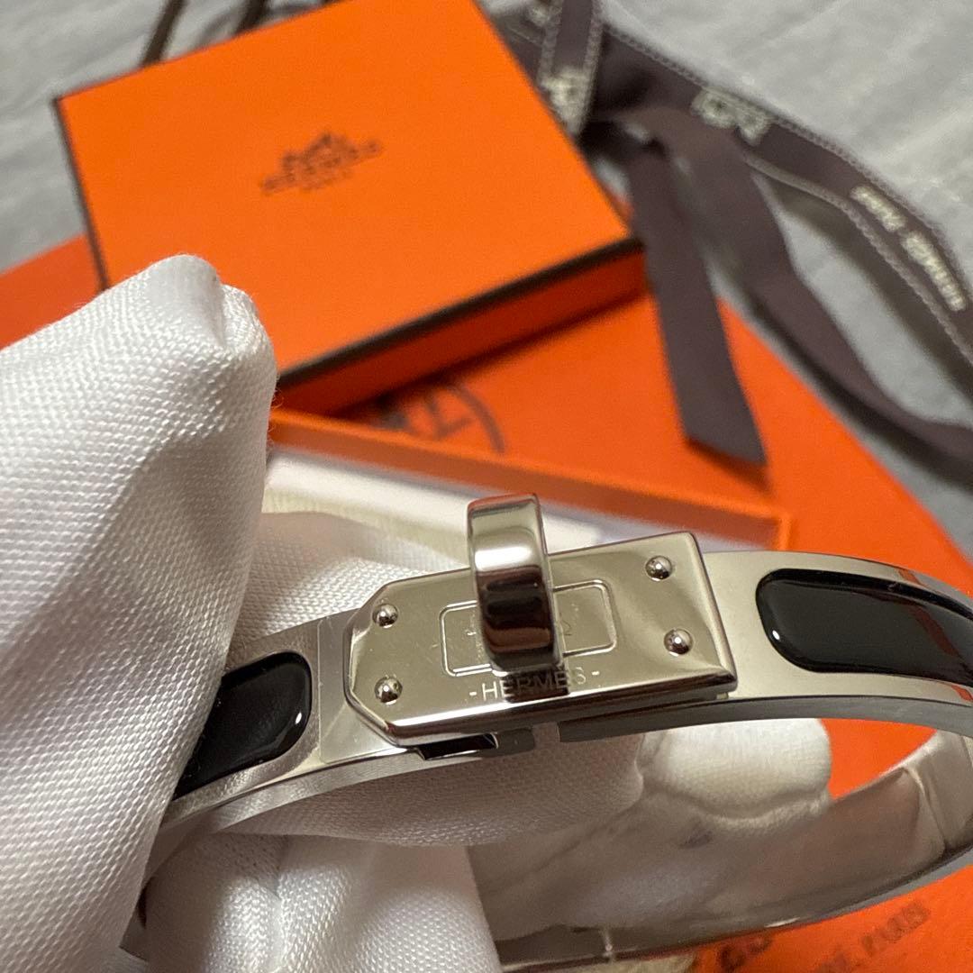 moca⭐︎新品未使用エナメルブレスレット 《ミニ・クリック・ケリー》